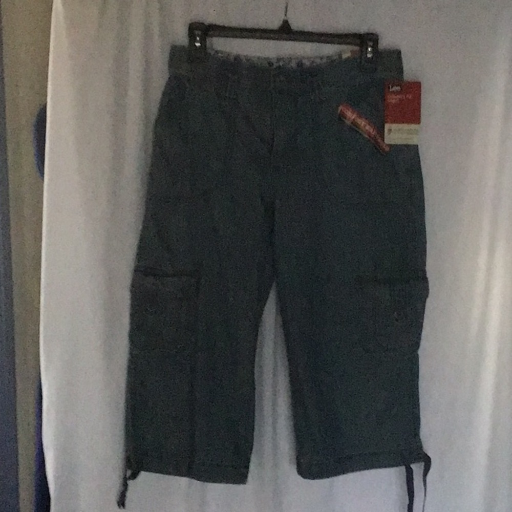 Lee brand capris